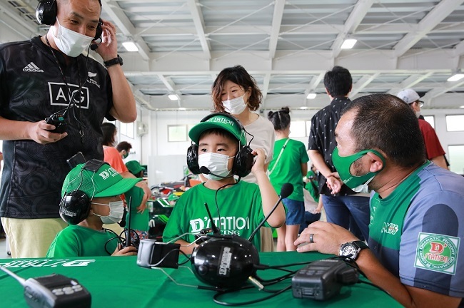 D'station Racing_release_04.JPG